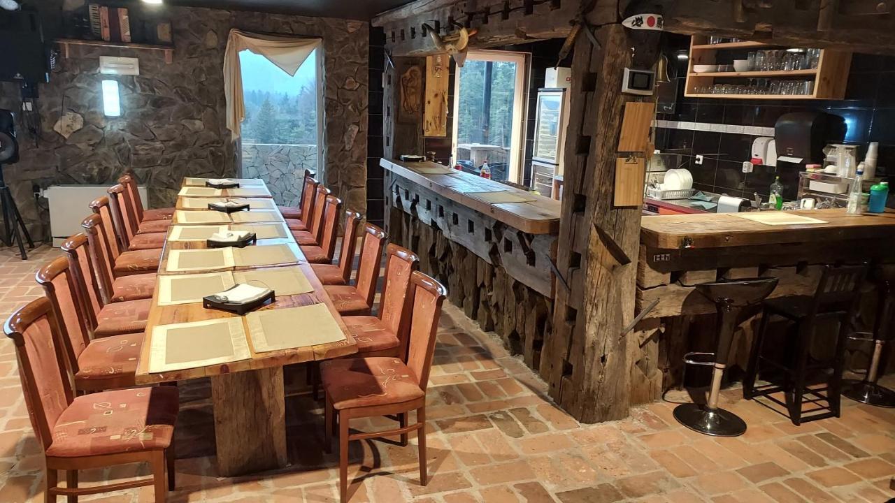 בית הארחה ולנז'ה 	House Jaro & Camp Jaro מראה חיצוני תמונה